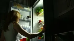 Ingen mer nattlig hunger: kom ihåg dessa enkla sätt att hantera matbegär före sänggåendet